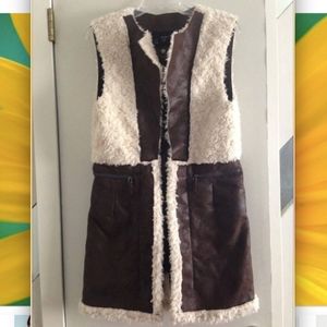 Anna Verry 2-tone Sherpa Vest